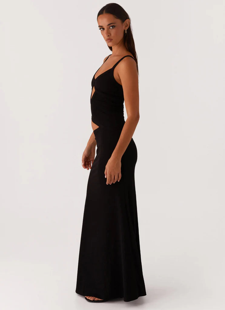 Robe Maxi Tricotée avec Découpes – Blanc & Noir